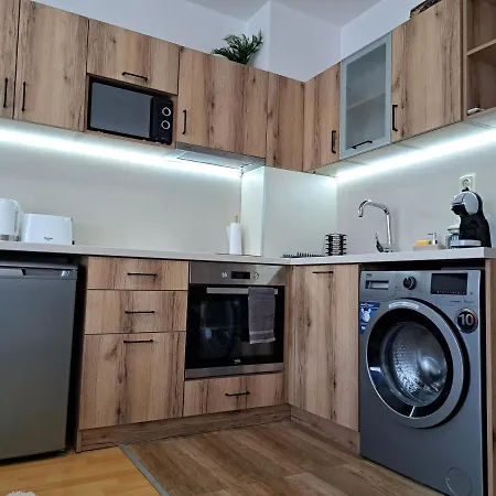 за гости магнолия резиденс Slăntjev Brjag